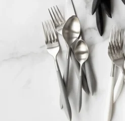 Ares Oro Flatware Grey 5 Piece Setting