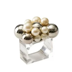Bauble Napkin Ring in Pearl & Silver Set of 4