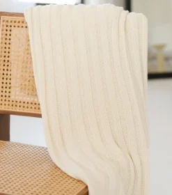 Chunky Rib Throw