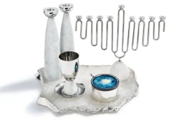Coluna Menorah Carrara Marble & Silver