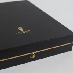 Deco Twist Platinum Frame