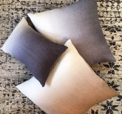 Dip Dye Pillow Light Grey