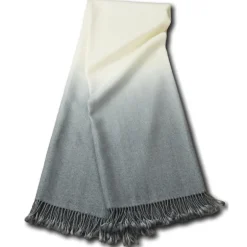 Dip Dye Throw