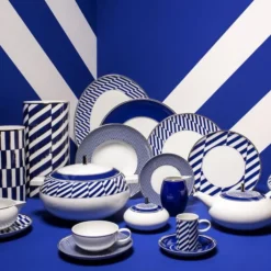 Harvard Dinnerware