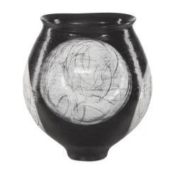 Hikaru Vase