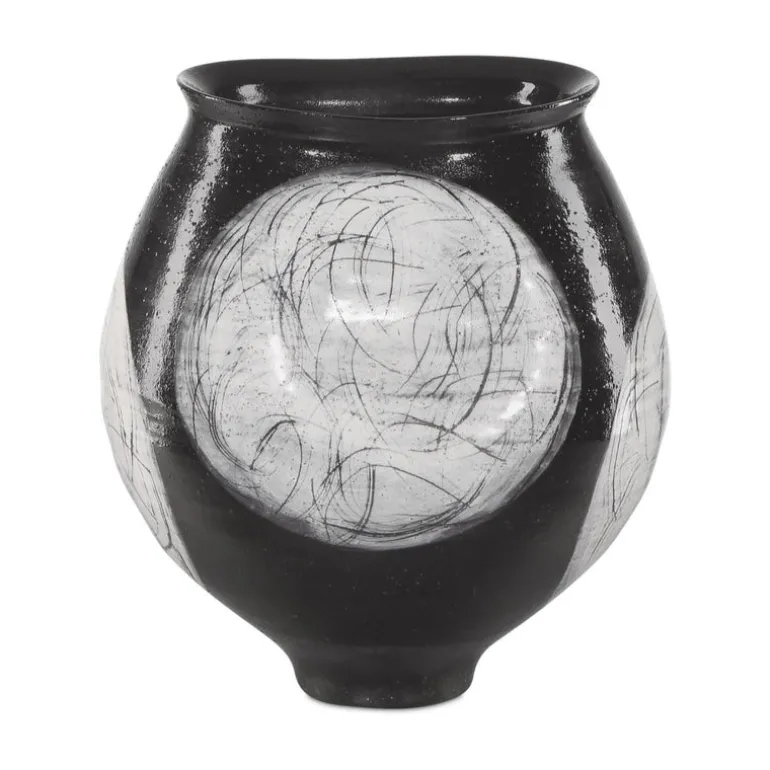Hikaru Vase