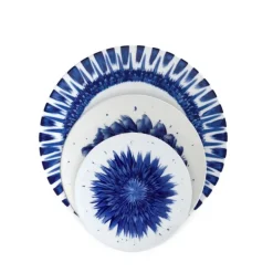 In Bloom Dinnerware