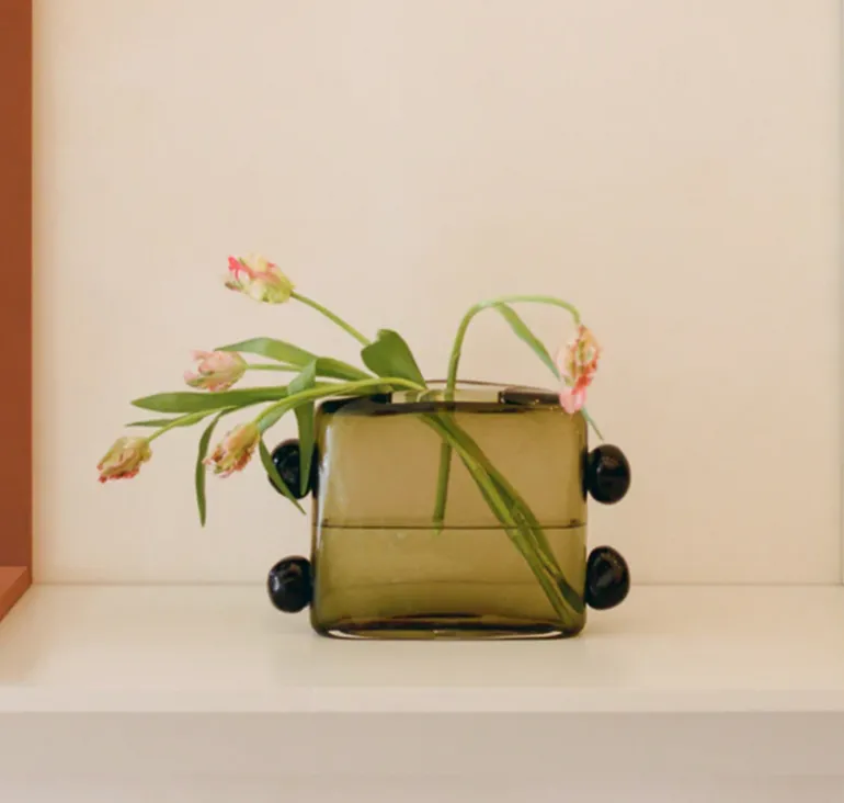 La Pierre Vase - Asking For A Friend