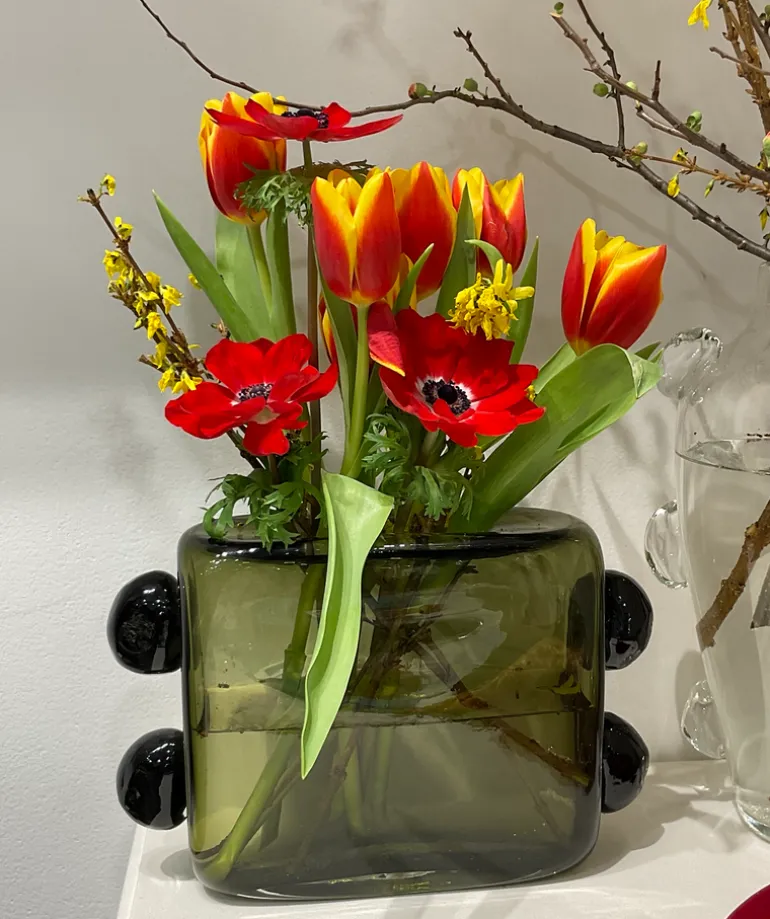 La Pierre Vase - Asking For A Friend