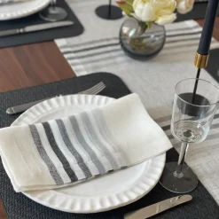 Logan Napkin Black Set of 4