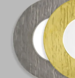 Makassar Metallic Charger