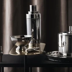 Manhattan Cocktail Shaker