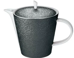 Mineral Irise Dinnerware Black