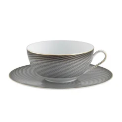Oskar Dinnerware
