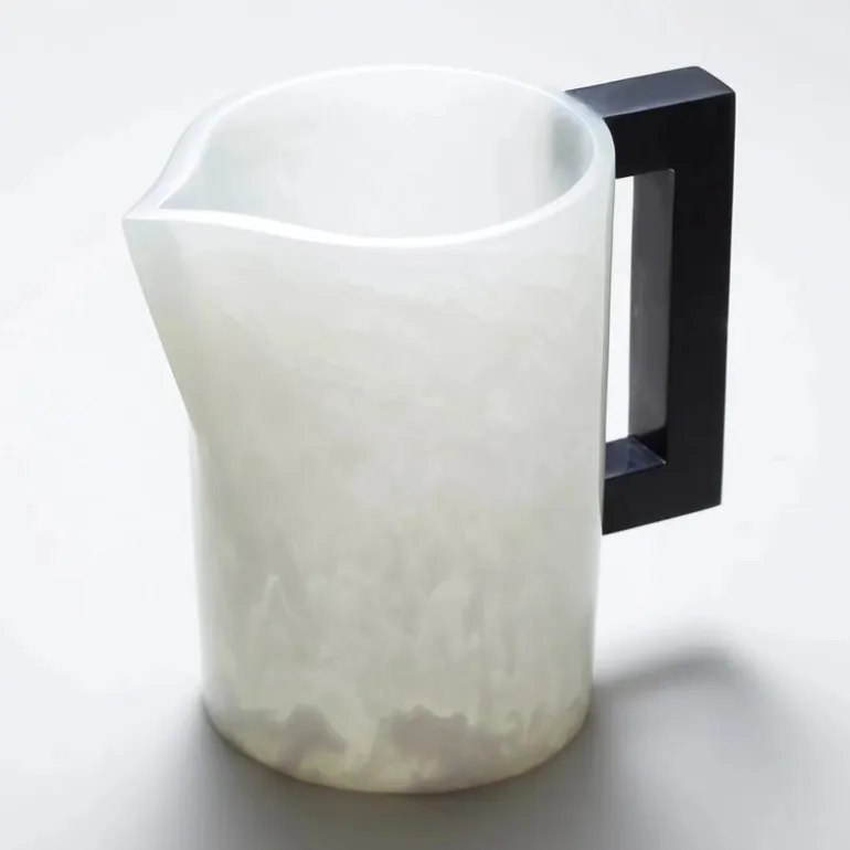 Pearl's Pitcher White with Charcoal Handle