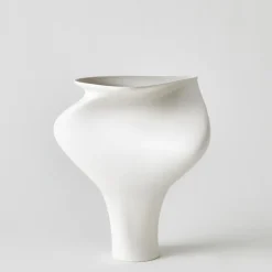 Repose Vase
