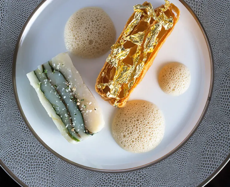 Sauvage Grey & Platinum