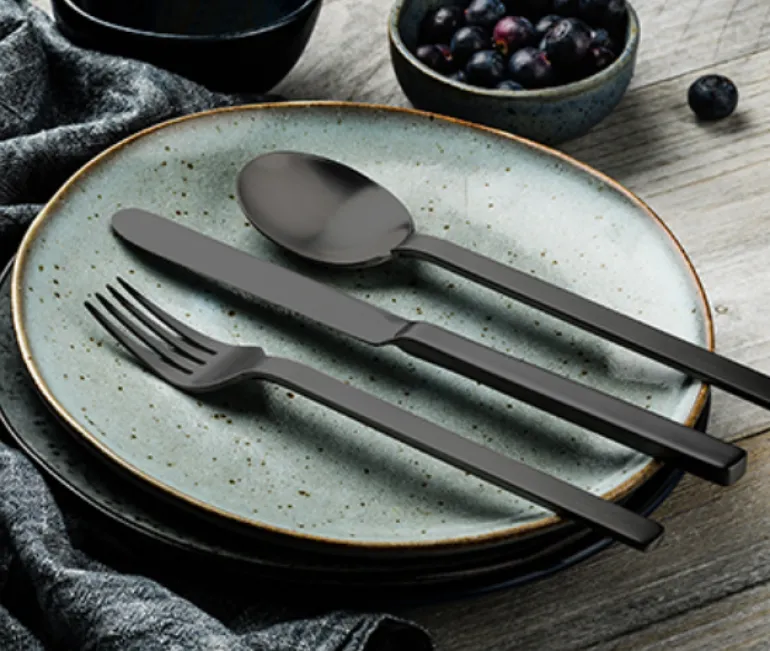 Stile Oro Flatware 5 Piece Setting