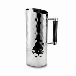 Tundra Resin Black Handle Pitcher