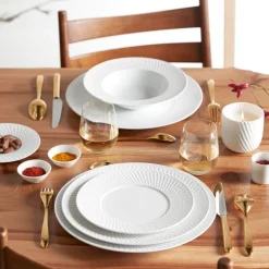 Twist White Dinnerware